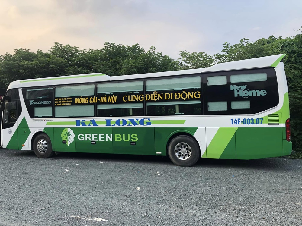 Di chuyển bằng xe khách tới Móng Cái