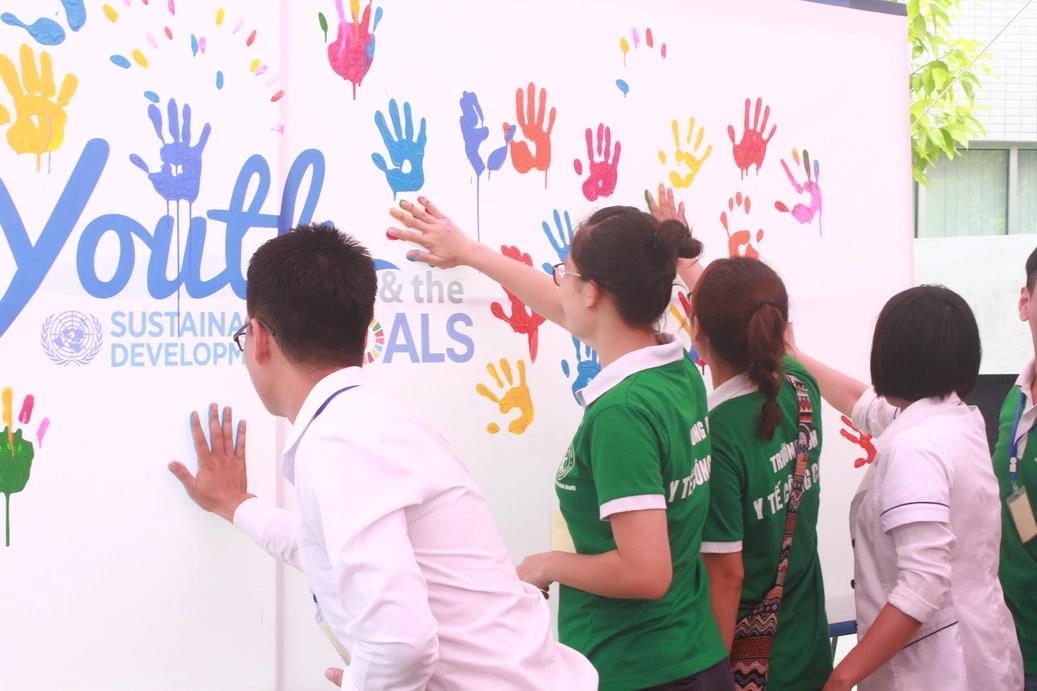 Ngày Quốc tế Thanh Thiếu niên Thế hệ tuổi trẻ hào hứng tham gia sự kiện ý nghĩa