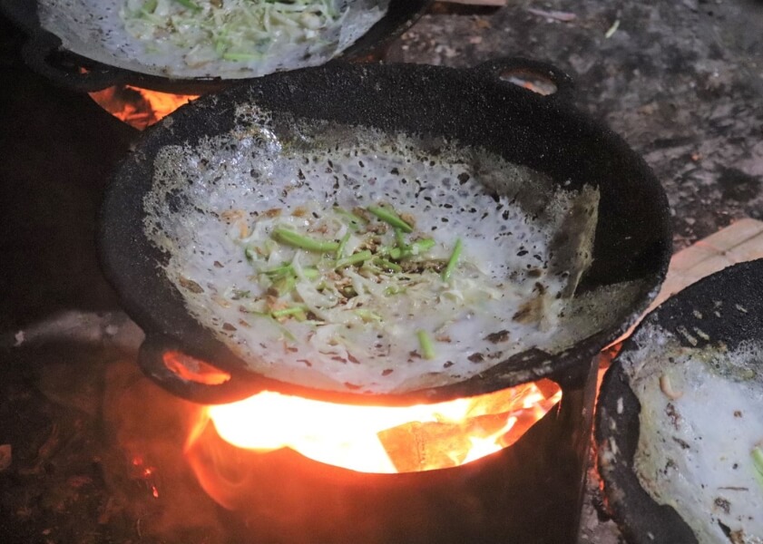 Nguyên liệu làm bánh khoái 