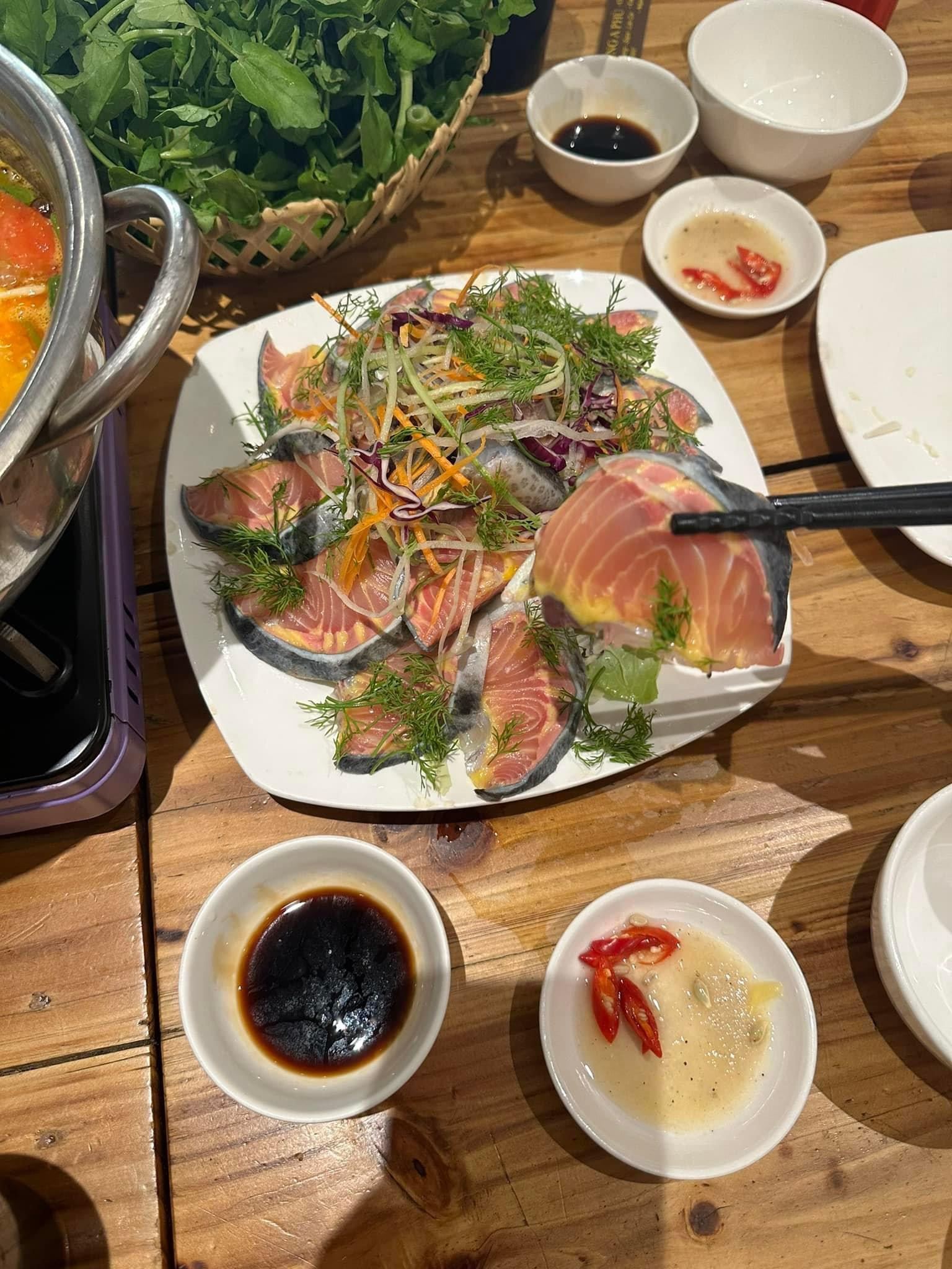 Nhà hàng A Phủ Sa Pa