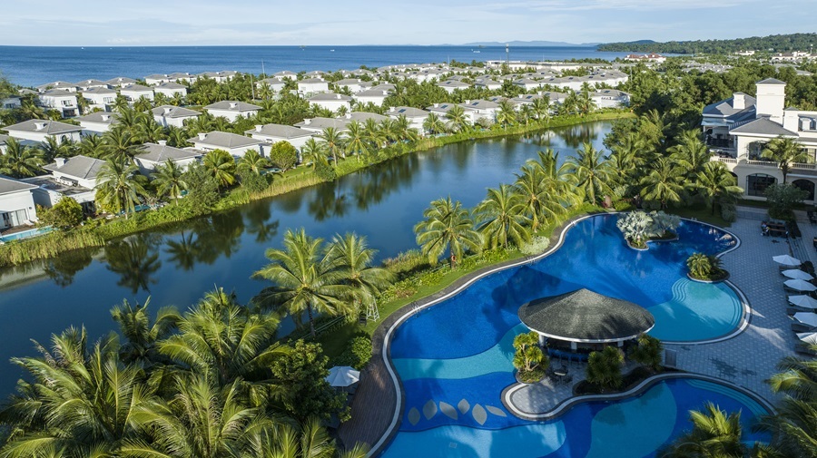 Nha Trang to Phu Quoc Vinpearl Wonderworld Phu Quoc