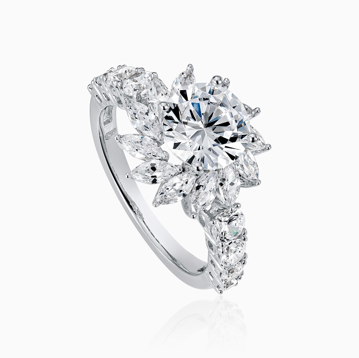 Nhẫn vàng trắng sang trọng, tinh tế 