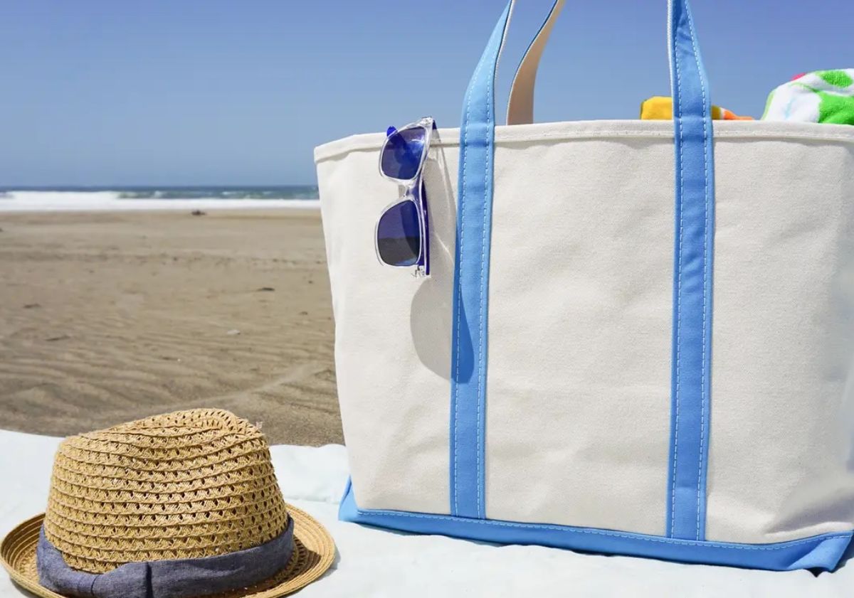 Những đồ cần mang khi đi du lịch mùa khô