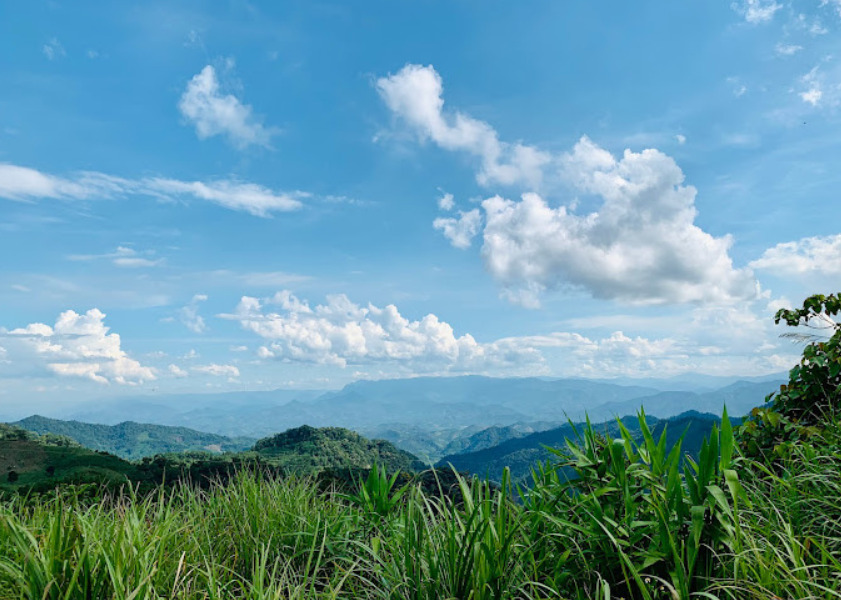 núi Cà Đam Mùa hè là thời điểm lý tưởng để du lịch khám phá núi Cà Đam