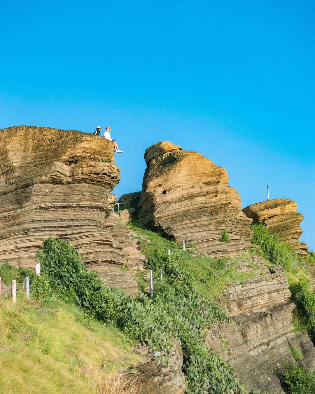 Đường lên núi Cao Cát