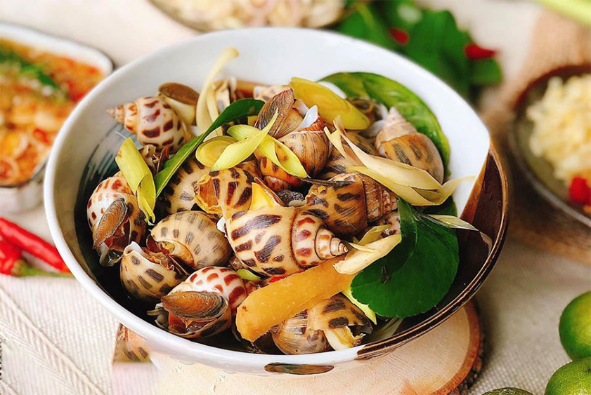 Đa dạng các món ốc cho du khách lựa chọn