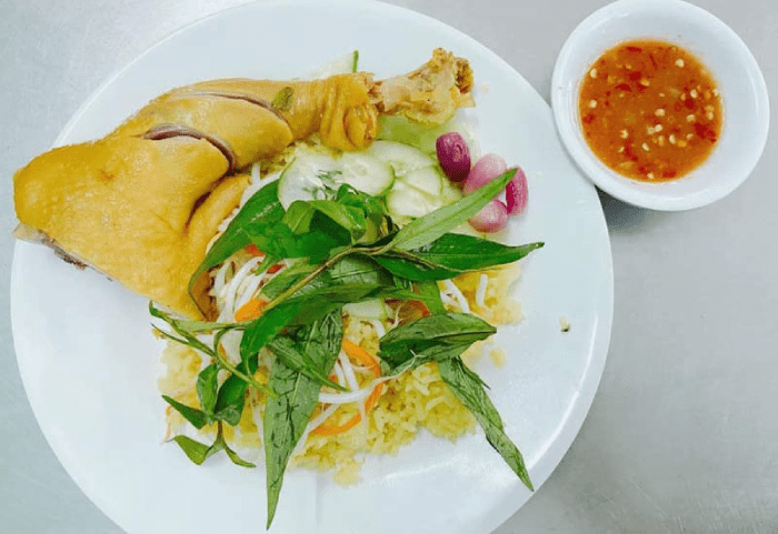 ăn trưa ở Quy Nhơn Quán ăn trưa Quy Nhơn nổi tiếng