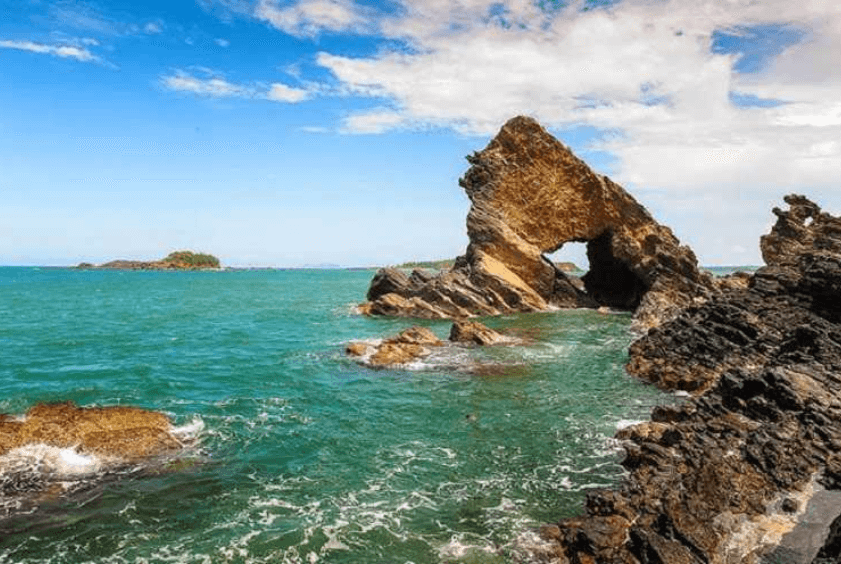 Ghềnh đá Bàn Than