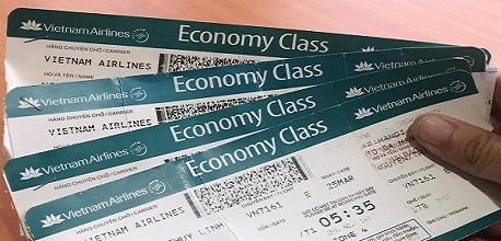 Đổi tên vé máy bay Vietnam Airlines: Quy định, phí đổi và cách đổi 2025
