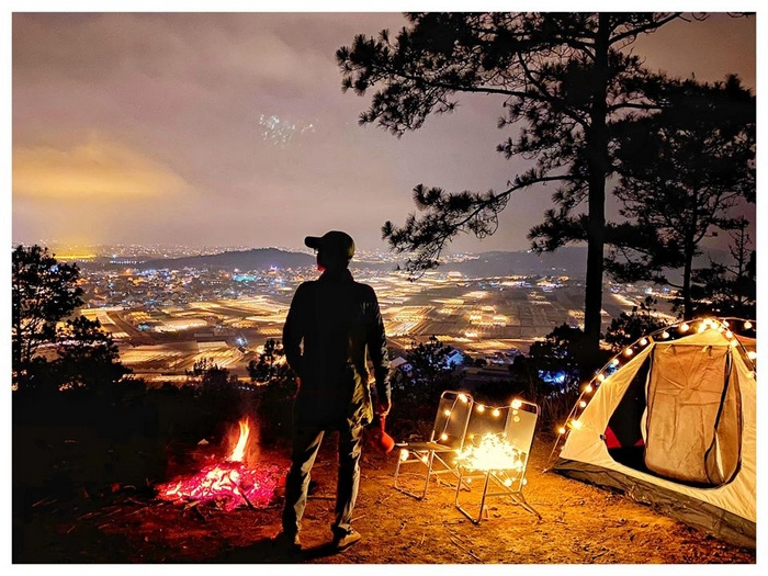 Từ Hòn Bồ, phóng tầm mắt chiêm ngưỡng trọn Đà Lạt lung linh khi đêm xuống