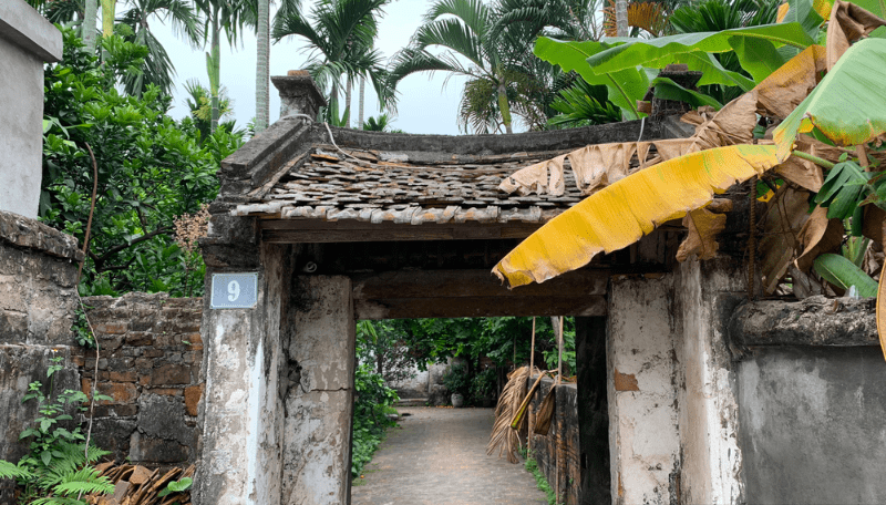 làng Đông Ngạc Cổng nhà thờ họ Đỗ tại làng Đông Ngạc