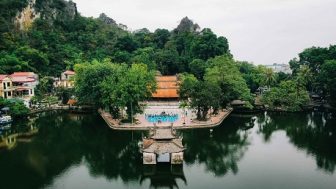 Thay Pagoda: An ancient sacred temple with unique architecture in Hanoi