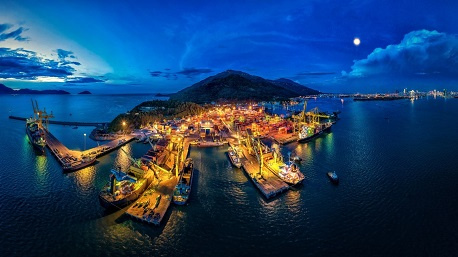 Tien Sa Port in Da Nang: Alluring travelers with hidden beauty