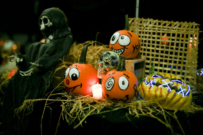 Trang trí Halloween bằng bí ngô độc lạ 