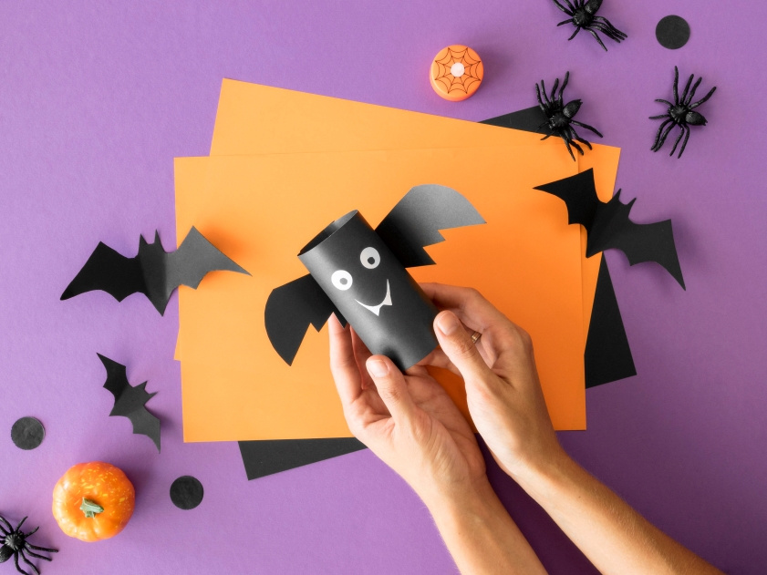 Mô hình dơi trang trí Halloween bằng giấy màu