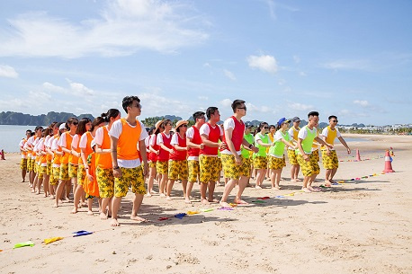 Top 25 trò chơi team building trí tuệ siêu hấp dẫn & cân não 2025