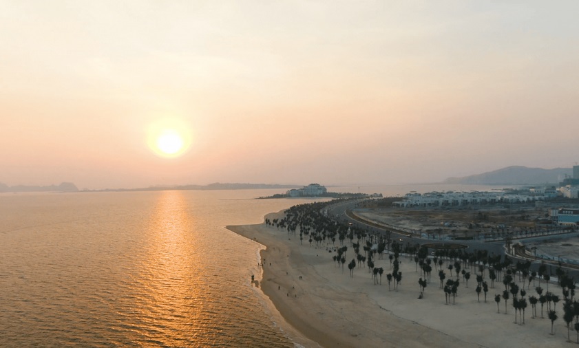 Phố cổ Hạ Long Biển Bãi Cháy với nhiều hoạt động hấp dẫn, thu hút du khách