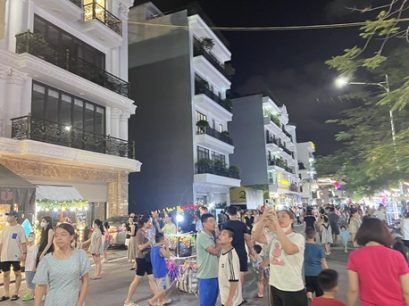 Phố đi bộ Hải Phòng – khu phố du lịch nổi tiếng với nhiều hoạt động hấp dẫn