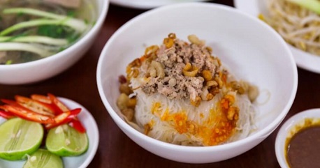 7 quán phở khô Bảo Lộc ngon “khét tiếng” không thử là tiếc hùi hụi