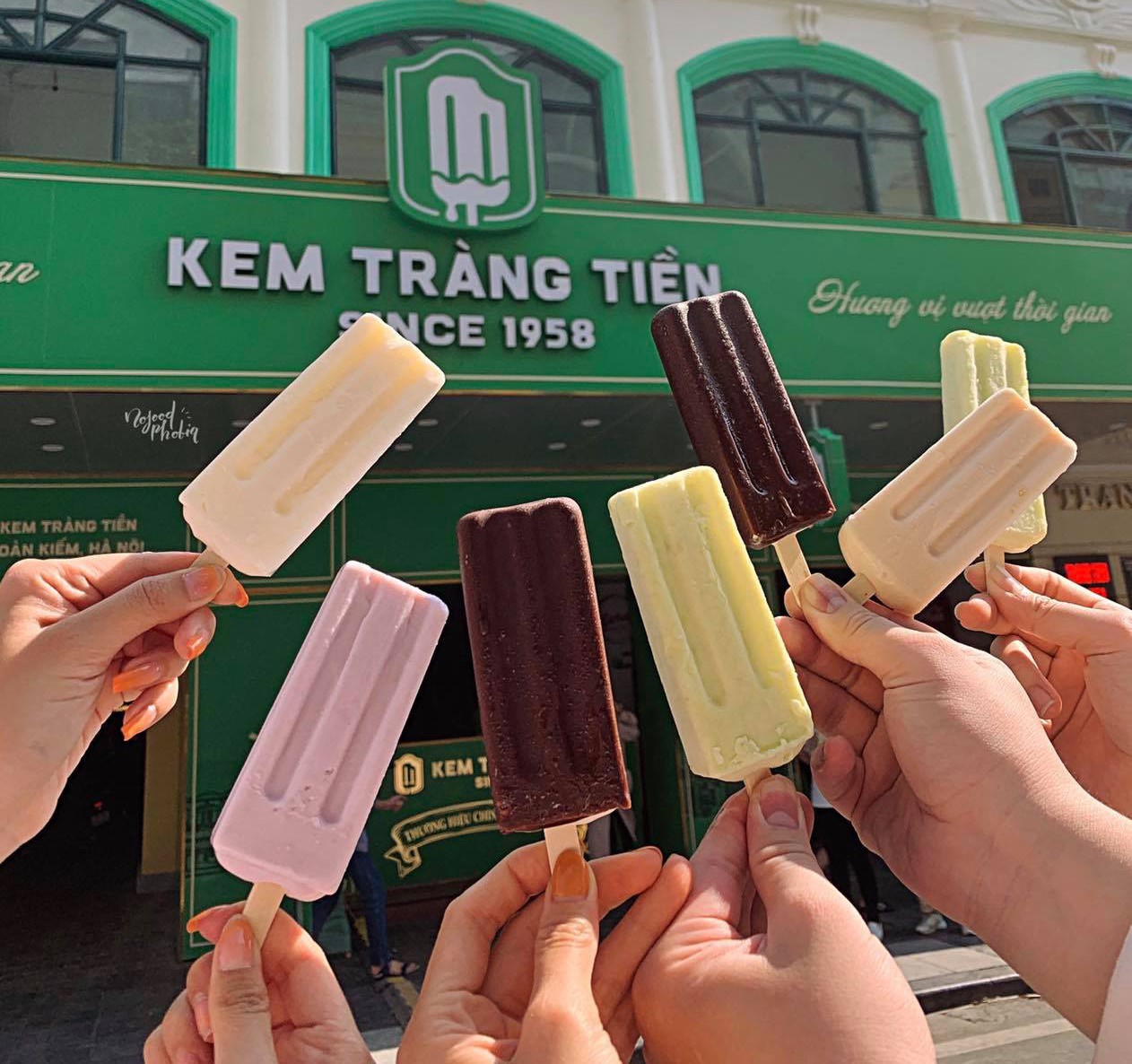 Phố Tràng Tiền Kem Tràng Tiền sở hữu hương vị thơm ngon, mát lạnh