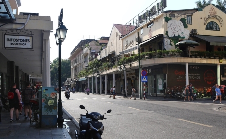 Phố Tràng Tiền: Ngược dòng lịch sử tìm hiểu con phố sang, xịn nhất Thủ đô