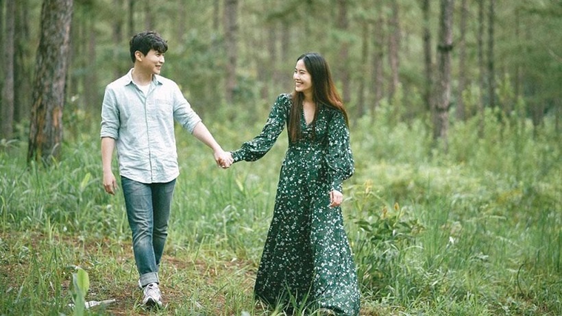 Phối đồ đi Đà Lạt Các set trang phục cực hợp và phong cách cho các cặp đôi diện đi Đà Lạt