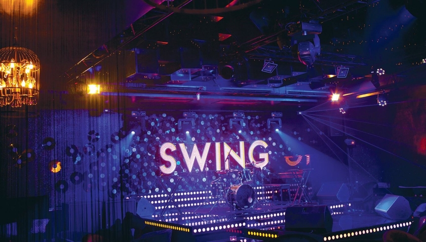 Hệ thống ánh sáng đỉnh cao của Swing Music Lounge