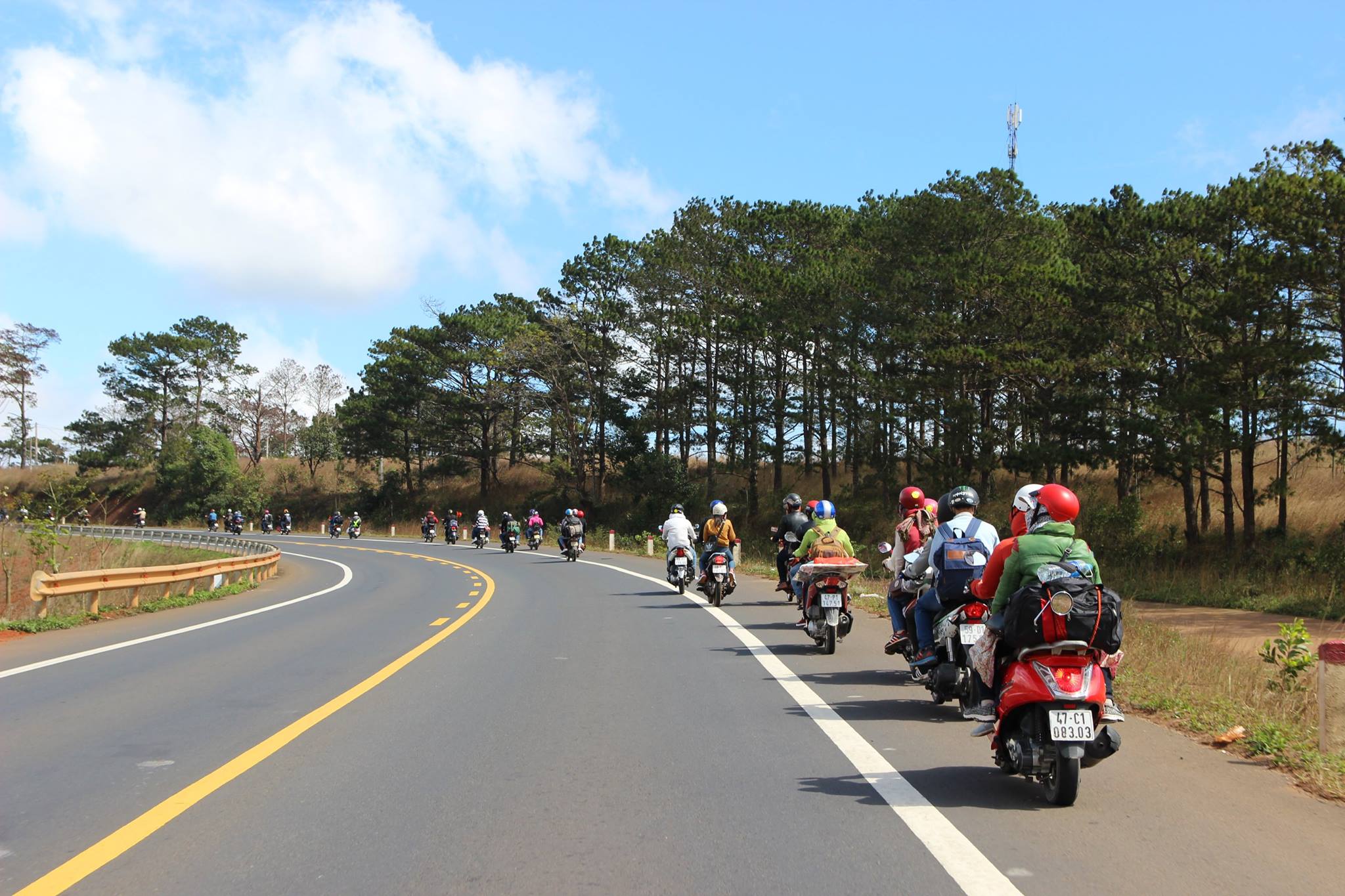 Phượt thác Đồng Quan