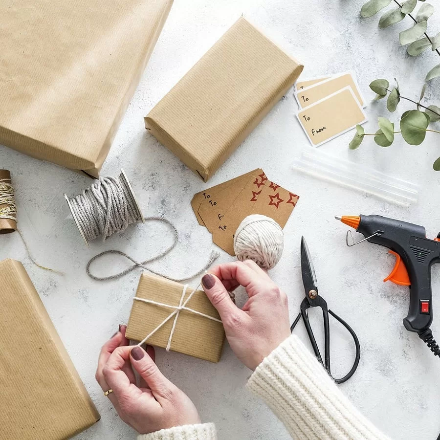 quà kỷ niệm ngày yêu nhau cho bạn trai Tự tay chuẩn bị những món quà handmade tặng chàng