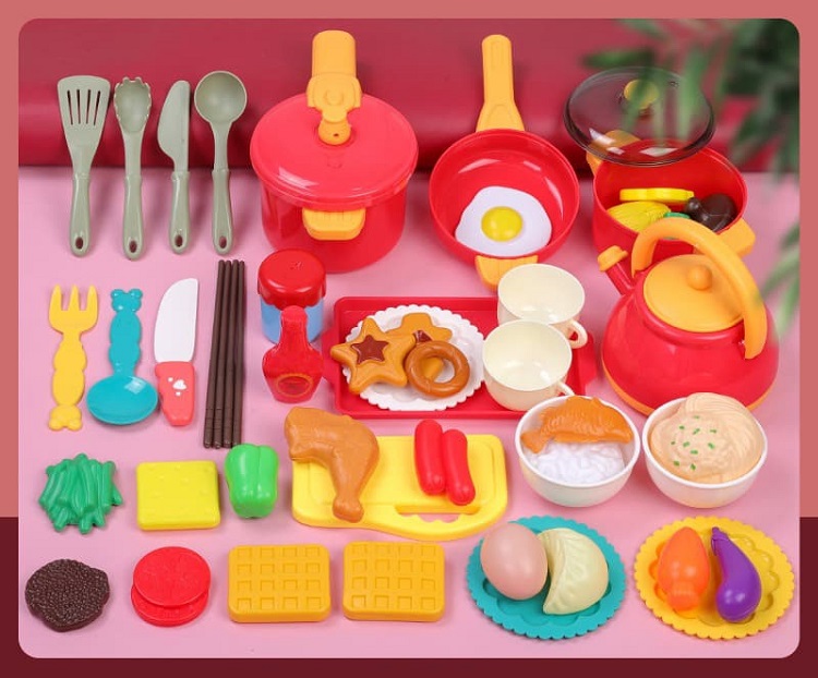 Bộ đồ chơi nấu ăn sẽ là món quà được bé gái cực kỳ yêu thích 