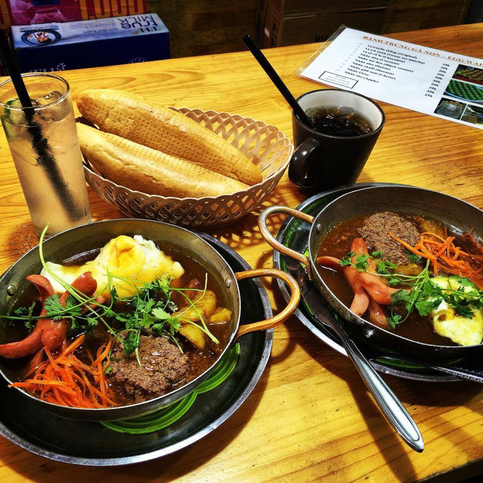 Bánh mì chảo siêu ngon ở Hai Bà Trưng