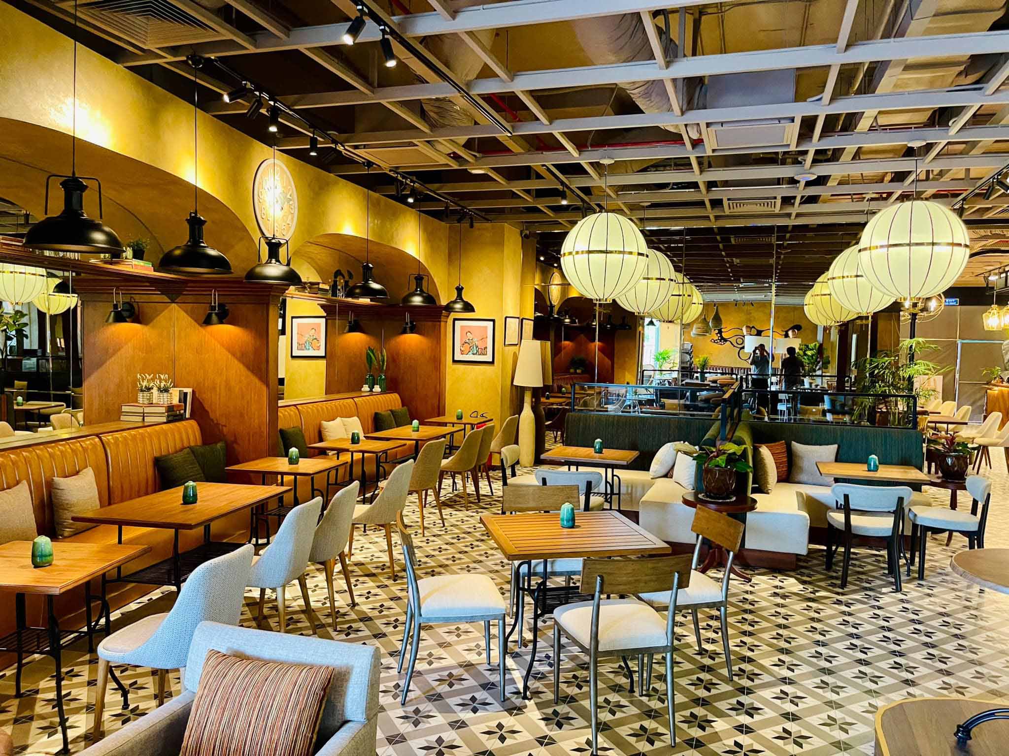 Quán ăn trong Vinhomes Grand Park