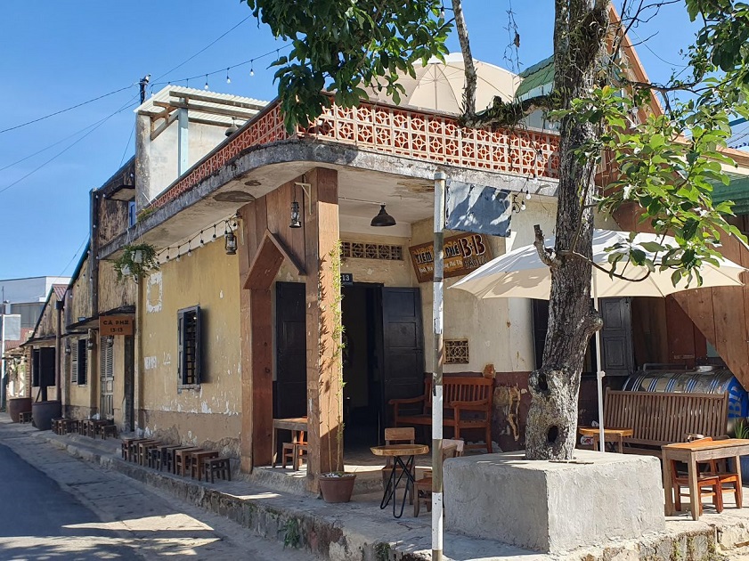 Quán cafe đẹp ở Bảo Lộc Không gian cổ đặc trưng của quán Cà Phê 13:13