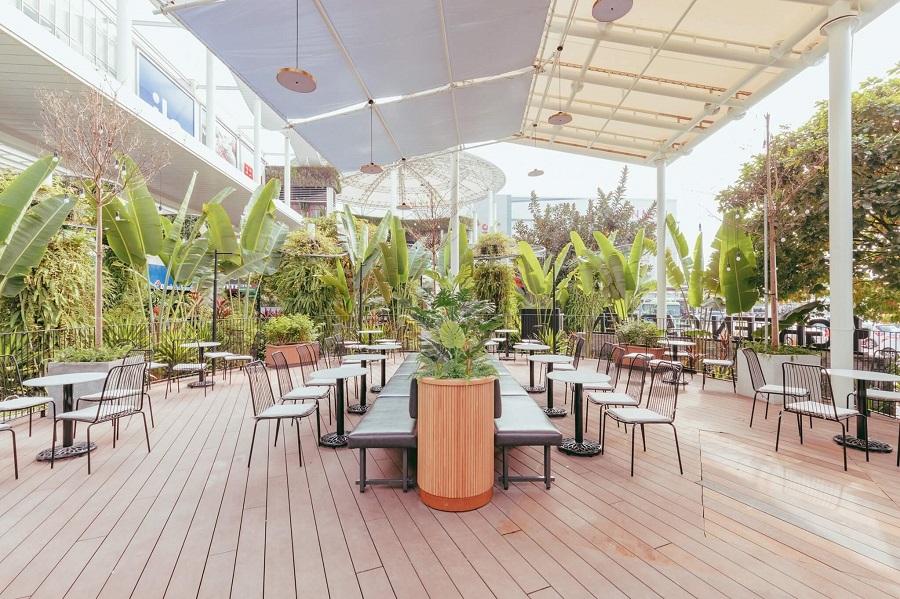 Không gian quán The Coffee House ở Long Biên