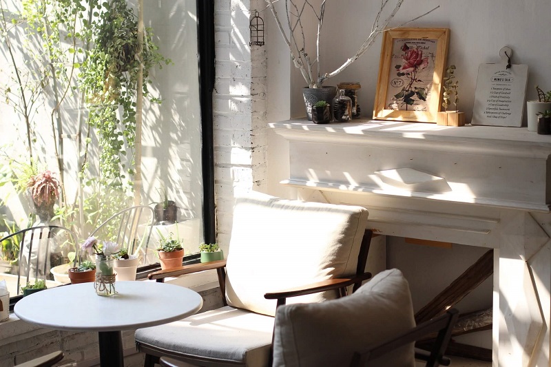 Quán cafe Long Biên P Moments