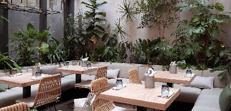 Check in 13 quán cafe Long Biên Hà Nội được giới trẻ săn lùng nhiều nhất