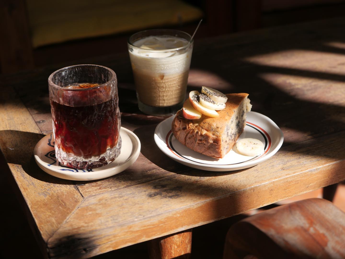 Đồ uống, bánh ngon làm thực khách say lòng