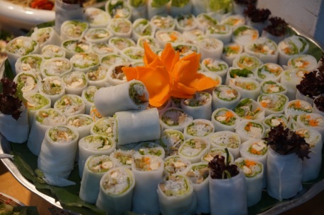 Đổi khẩu vị với 11 quán chay Cầu Giấy ngon, sạch và yên tĩnh ở Hà Nội