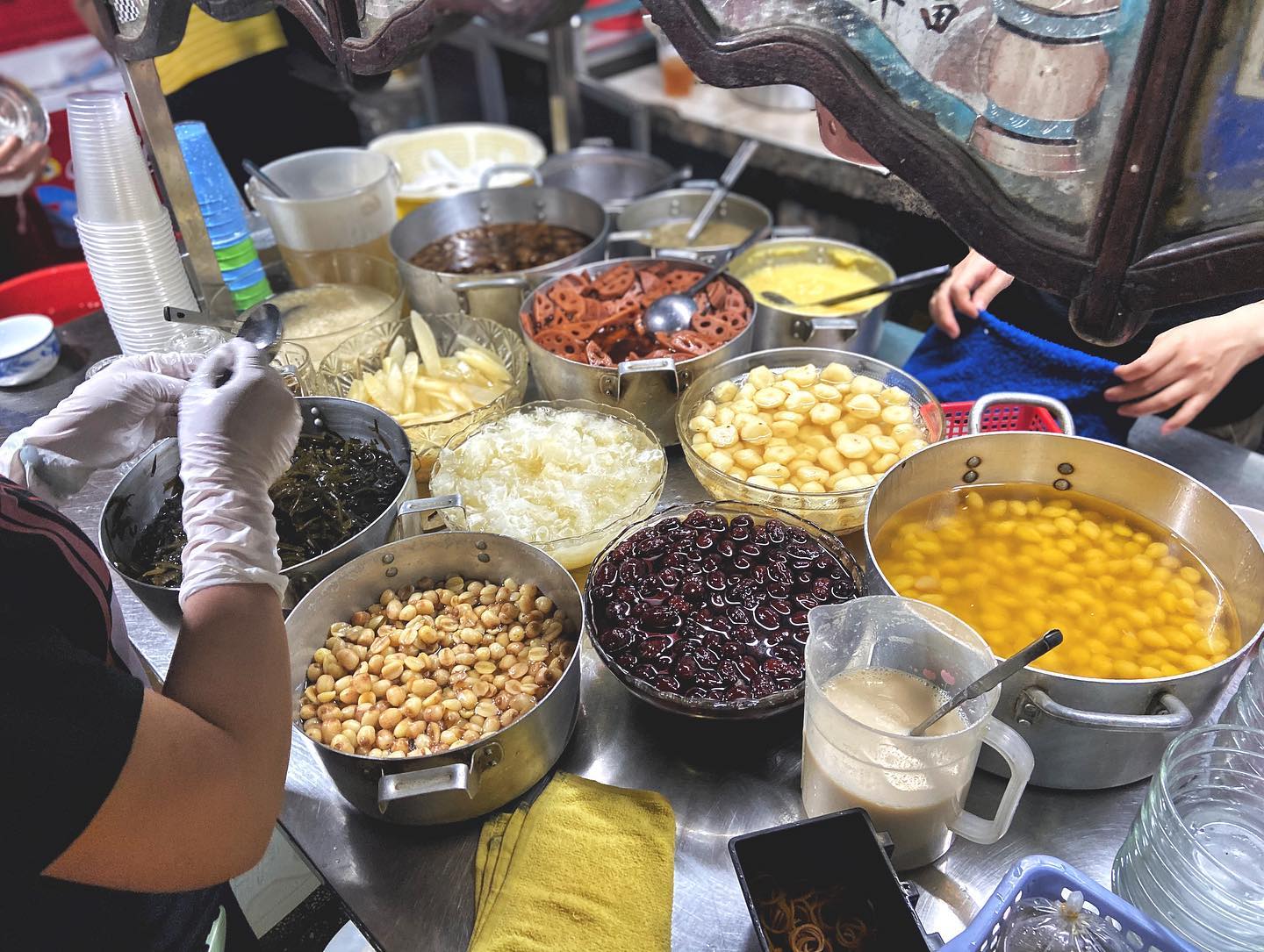Quán chè Cột Điện