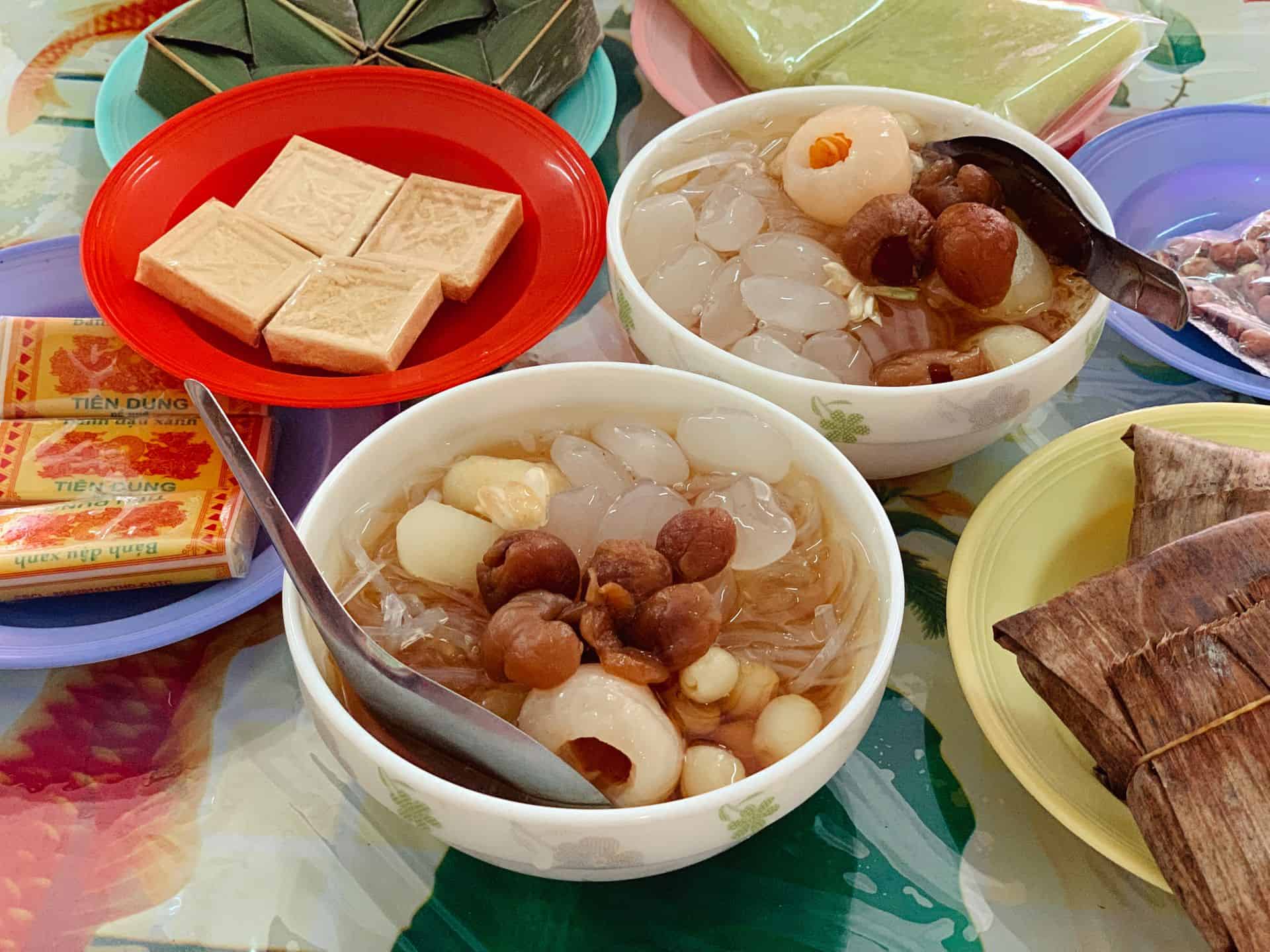 Quán chè ngon ở Sài Gòn