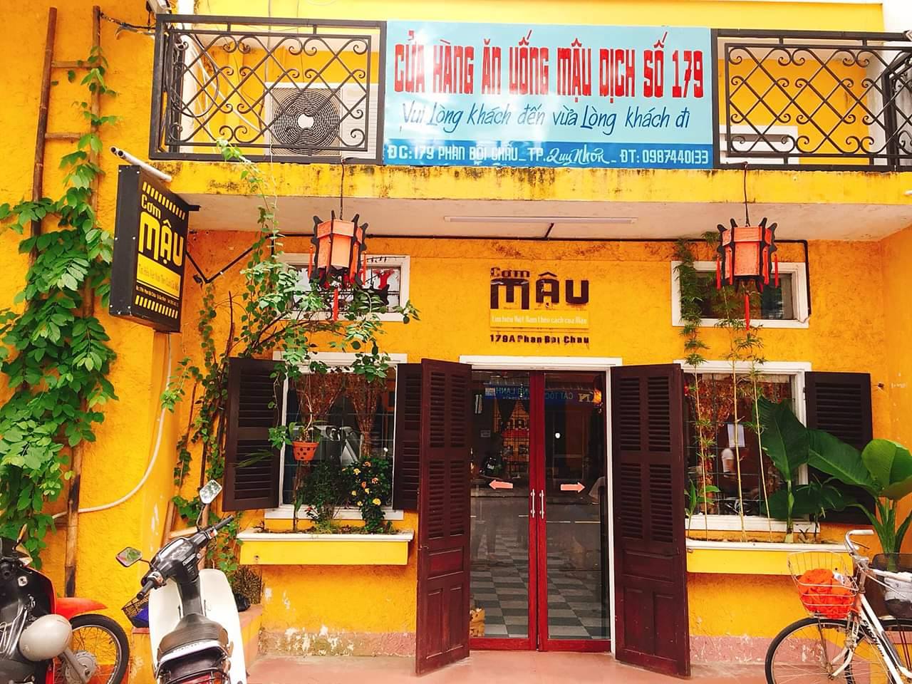 Quán cơm Quy Nhơn Quán cơm ở Quy Nhơn luôn được lòng thực khách