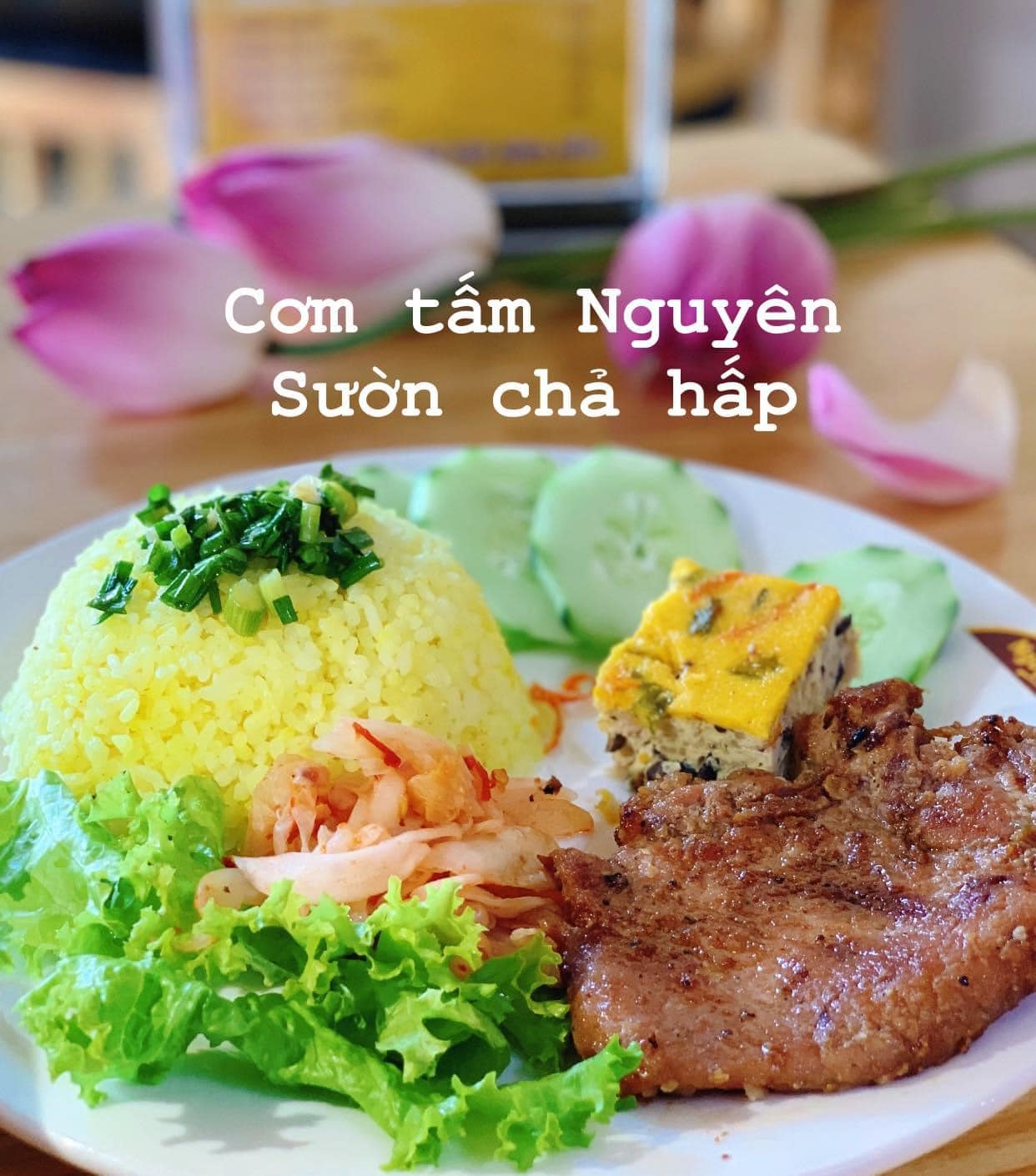 Đĩa cơm tấm vô cùng ngon mắt