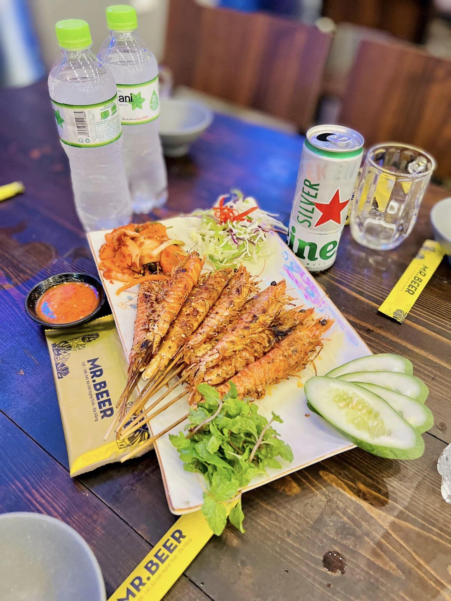 quán nhậu Đà Nẵng Tôm nướng hấp dẫn tại quán Mr.Beer Food & Beer