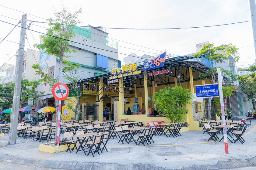 Quán nhậu Tuy Hòa Ốc Mập với không gian rộng rãi, thoải mái