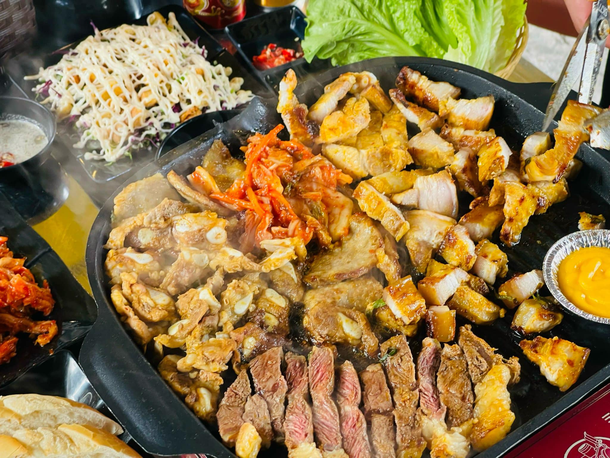 Quán nướng Hải Phòng Mê mẩn với những miếng thịt nướng thơm phức