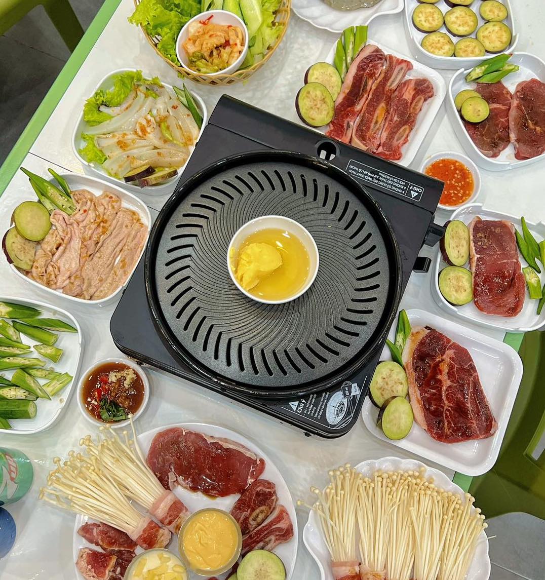 Đồ nướng tại tiệm lẩu bán nướng được chế biến theo phong cách ẩm thực Hàn Quốc 
