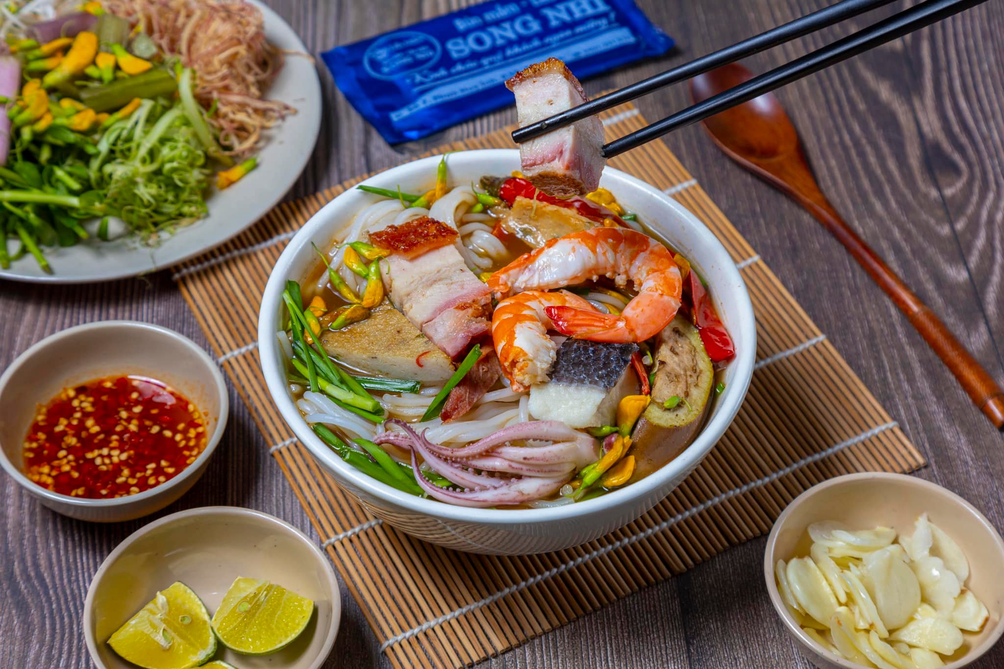 Quán Song Nhi Sài Gòn