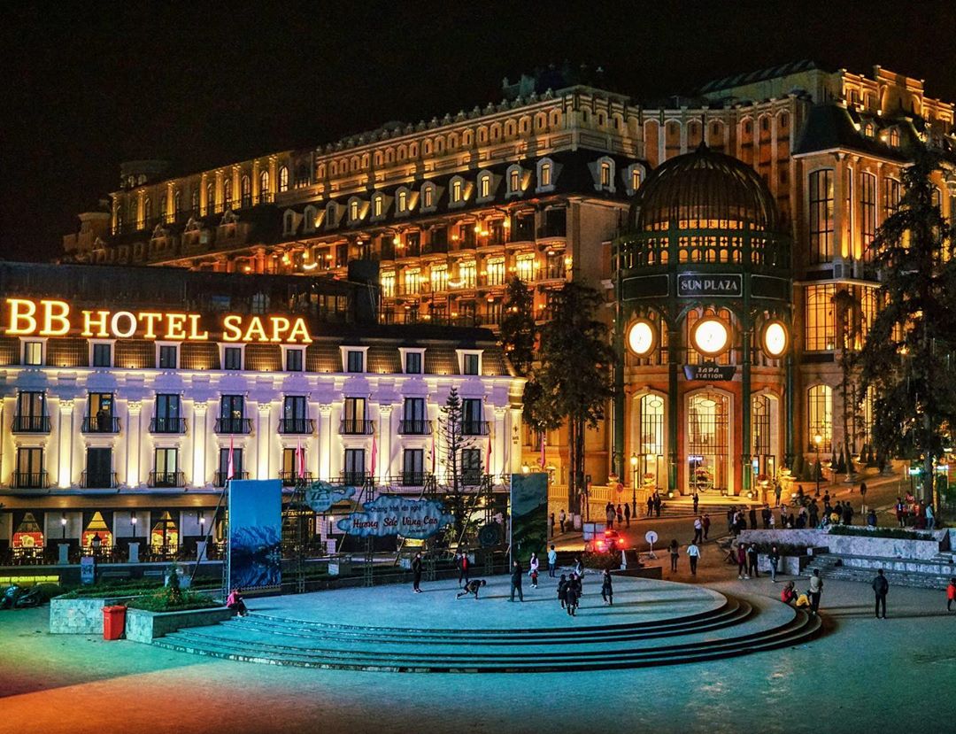 Quảng trường Sa Pa về đêm