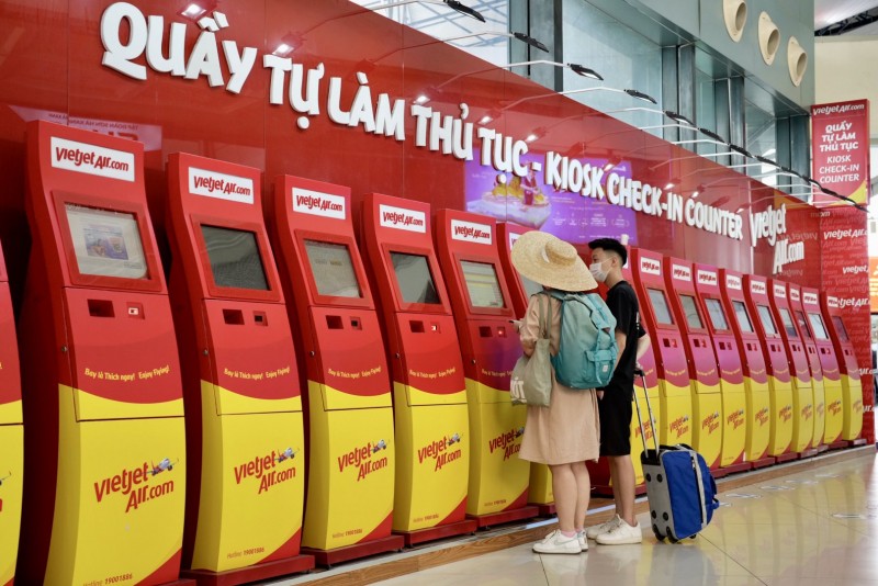 Quy định bay nội địa Vietjet Check-in nhanh chóng tại Kiosk