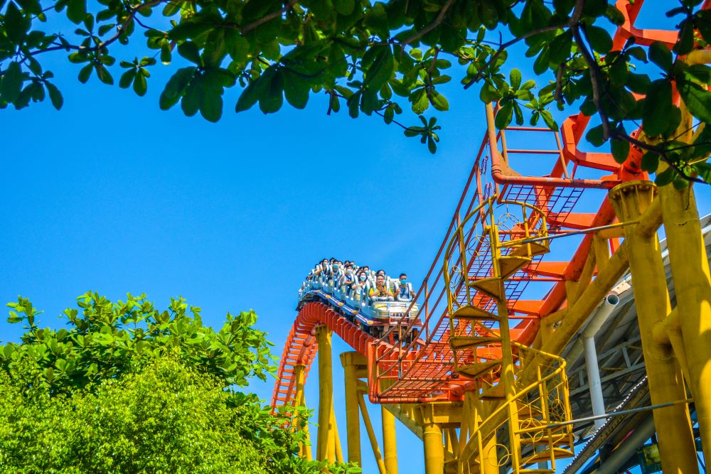 roller coaster at Suoi Tien Theme Park